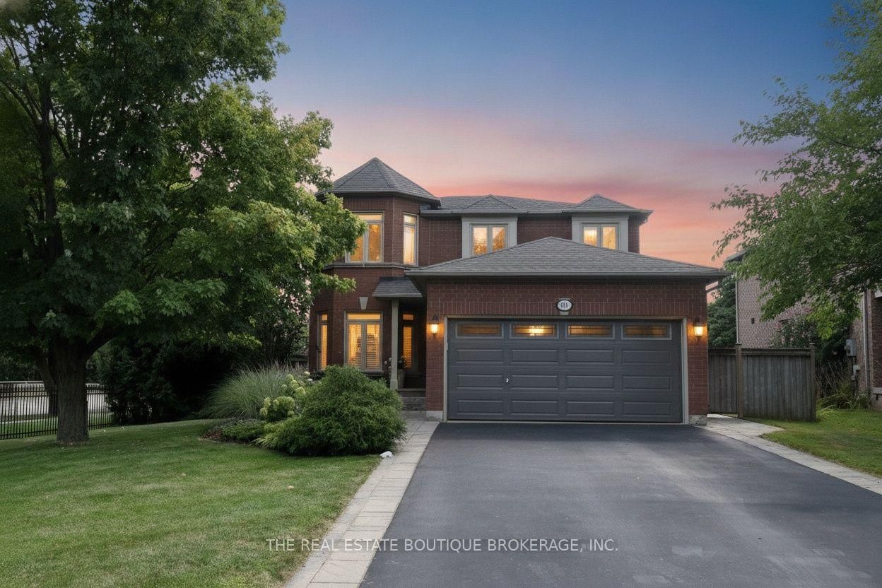 470 Amanda Crescent • Burlington, ON photo 1