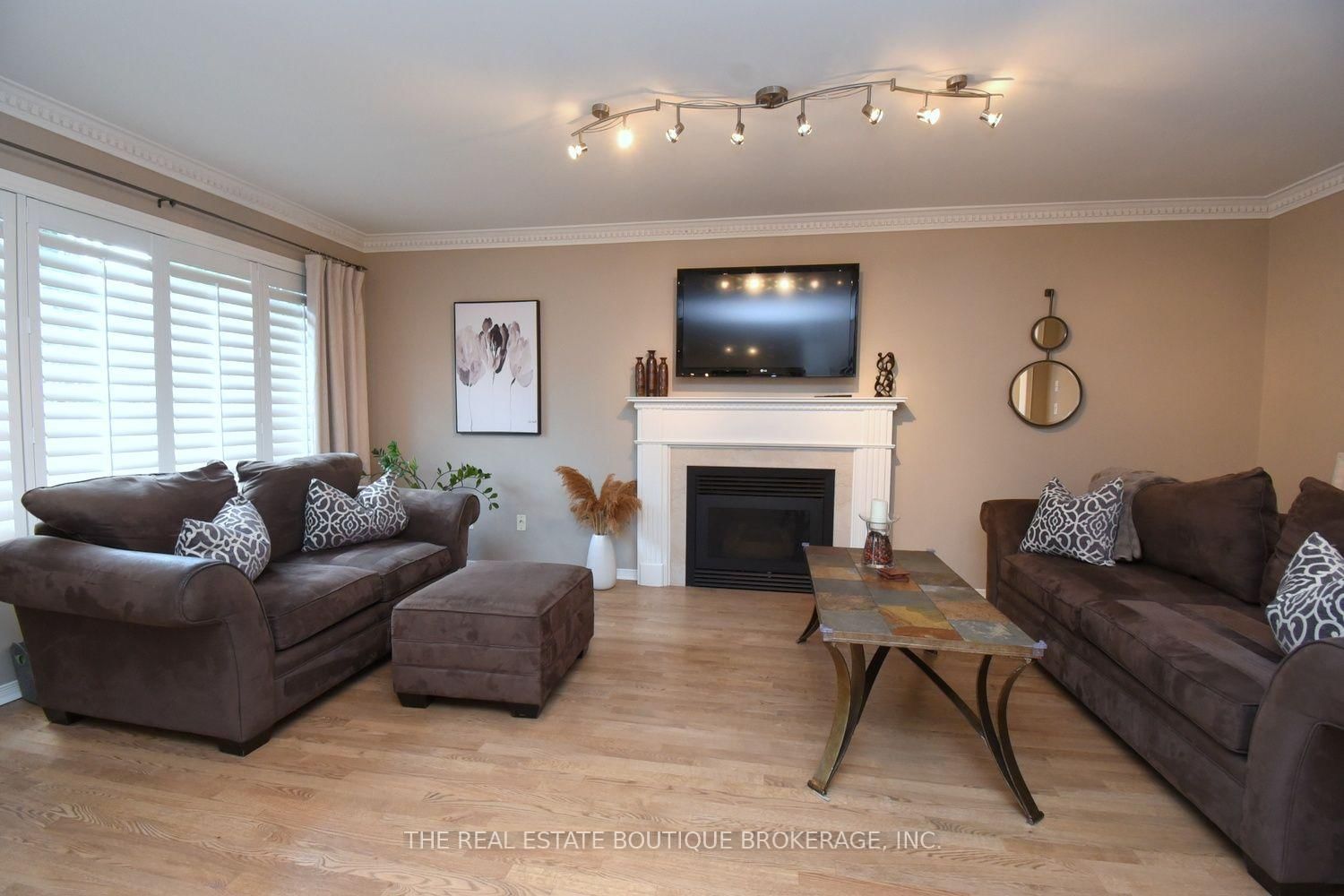 470 Amanda Crescent • Burlington, ON photo 14