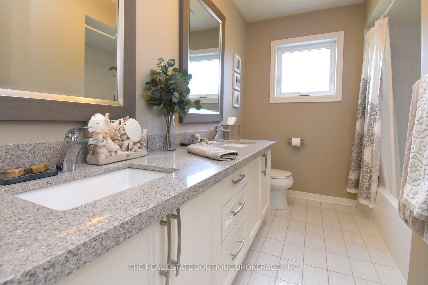 470 Amanda Crescent • Burlington, ON photo 31