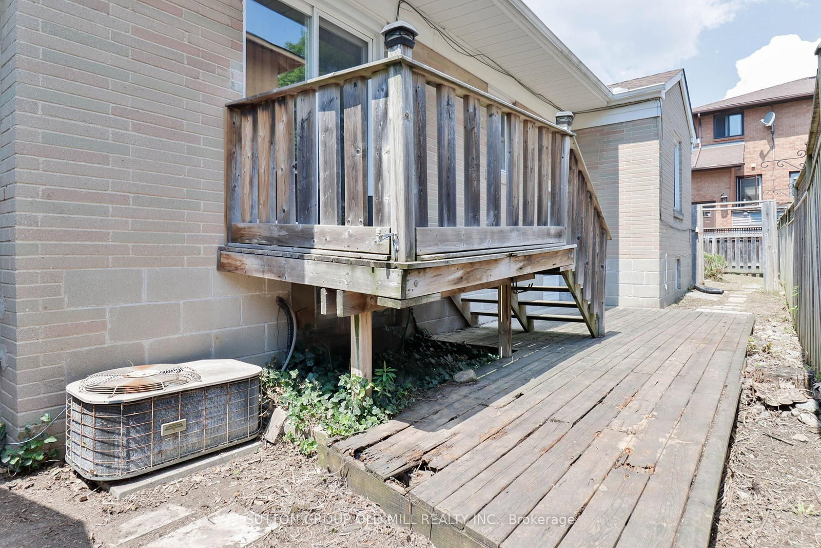 1 Penhale Drive • Toronto, ON photo 11