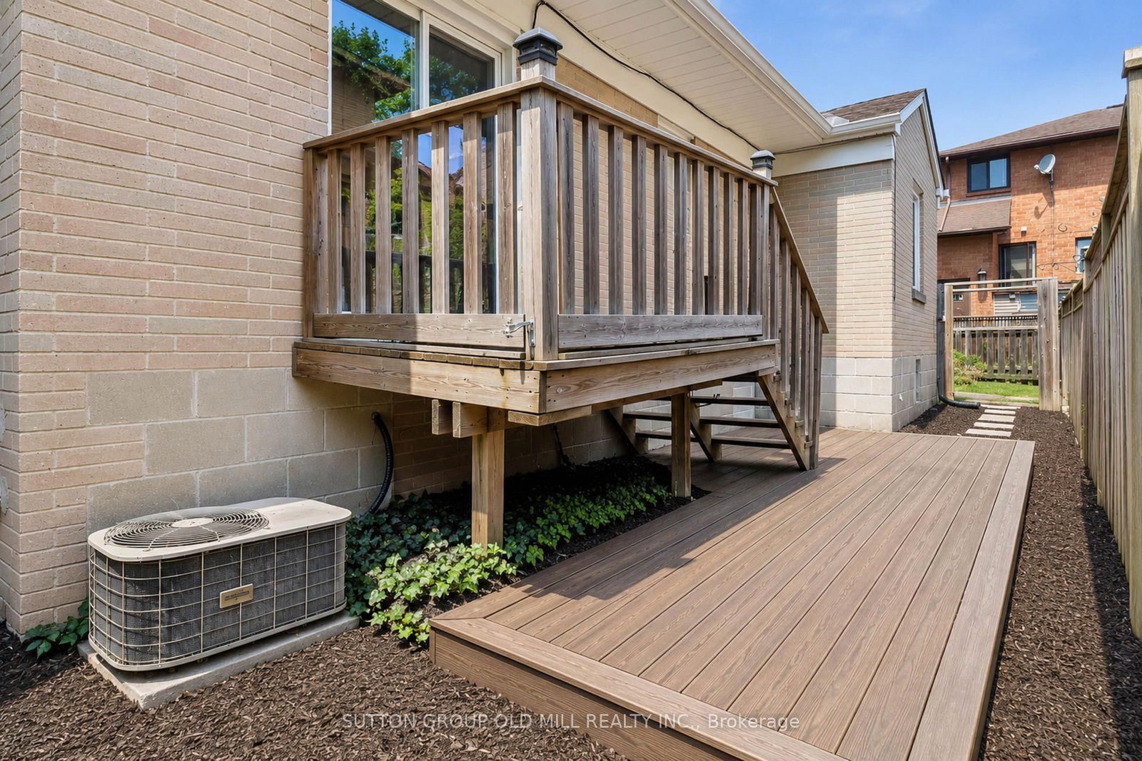 1 Penhale Drive • Toronto, ON photo 12