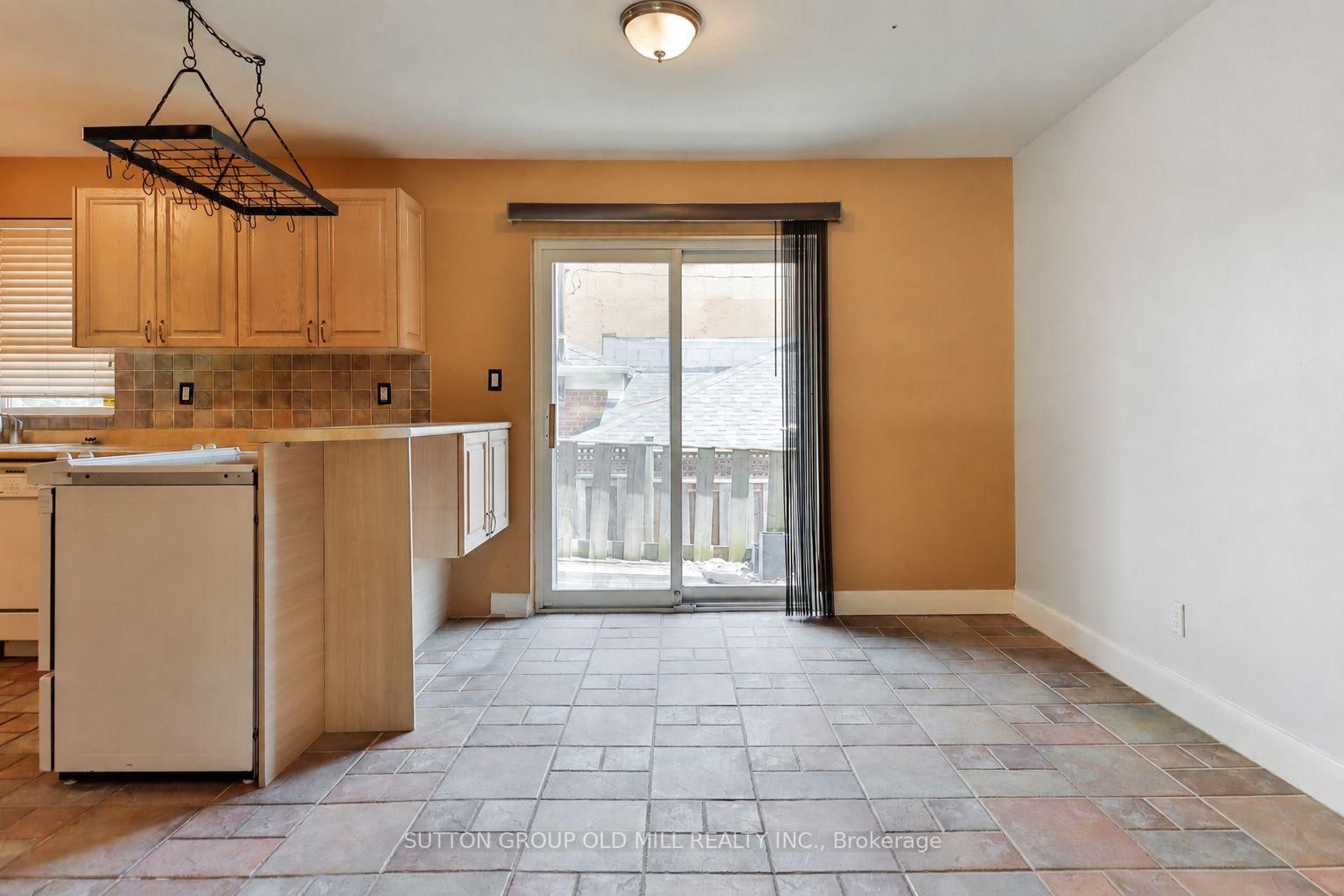 1 Penhale Drive • Toronto, ON photo 21