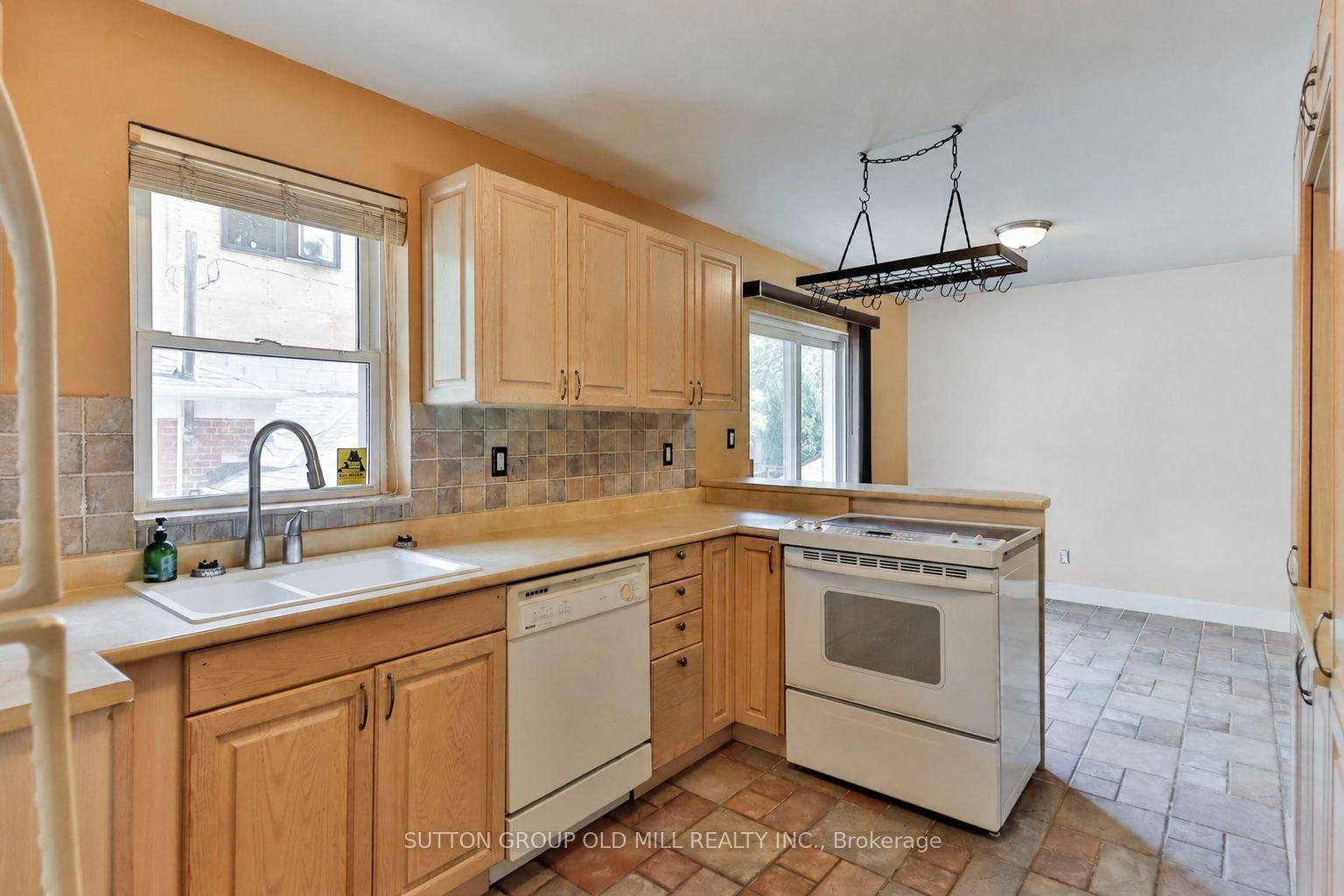 1 Penhale Drive • Toronto, ON photo 24