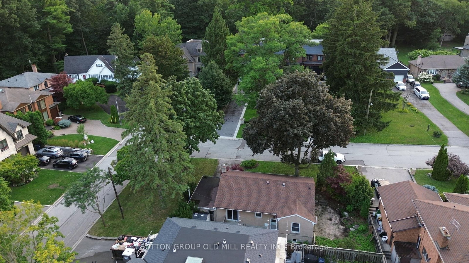 1 Penhale Drive • Toronto, ON photo 37