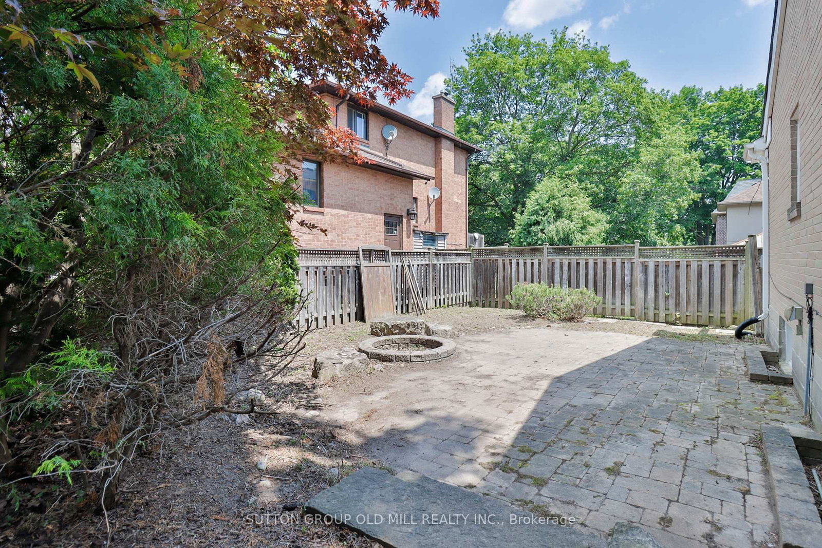 Listing Image 7