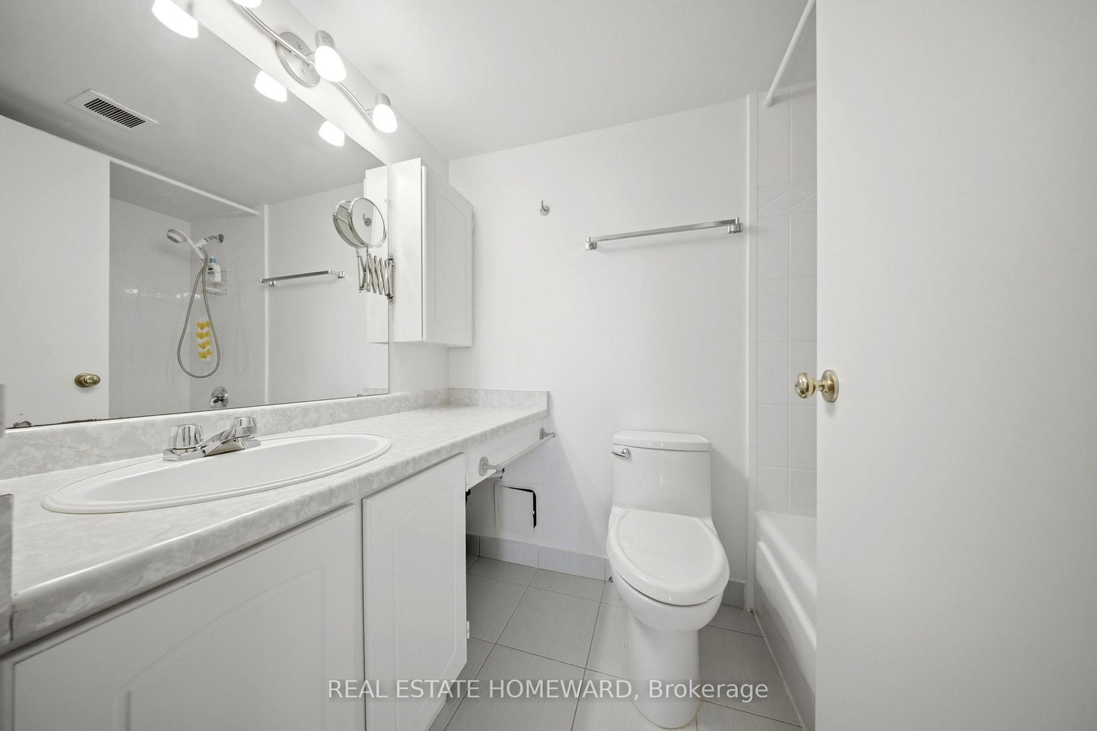 1515 Lakeshore Road E • #1505 • Mississauga, ON photo 16
