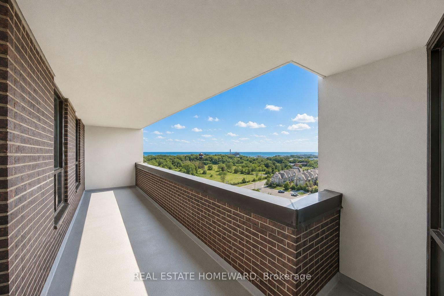 1515 Lakeshore Road E • #1505 • Mississauga, ON photo 2