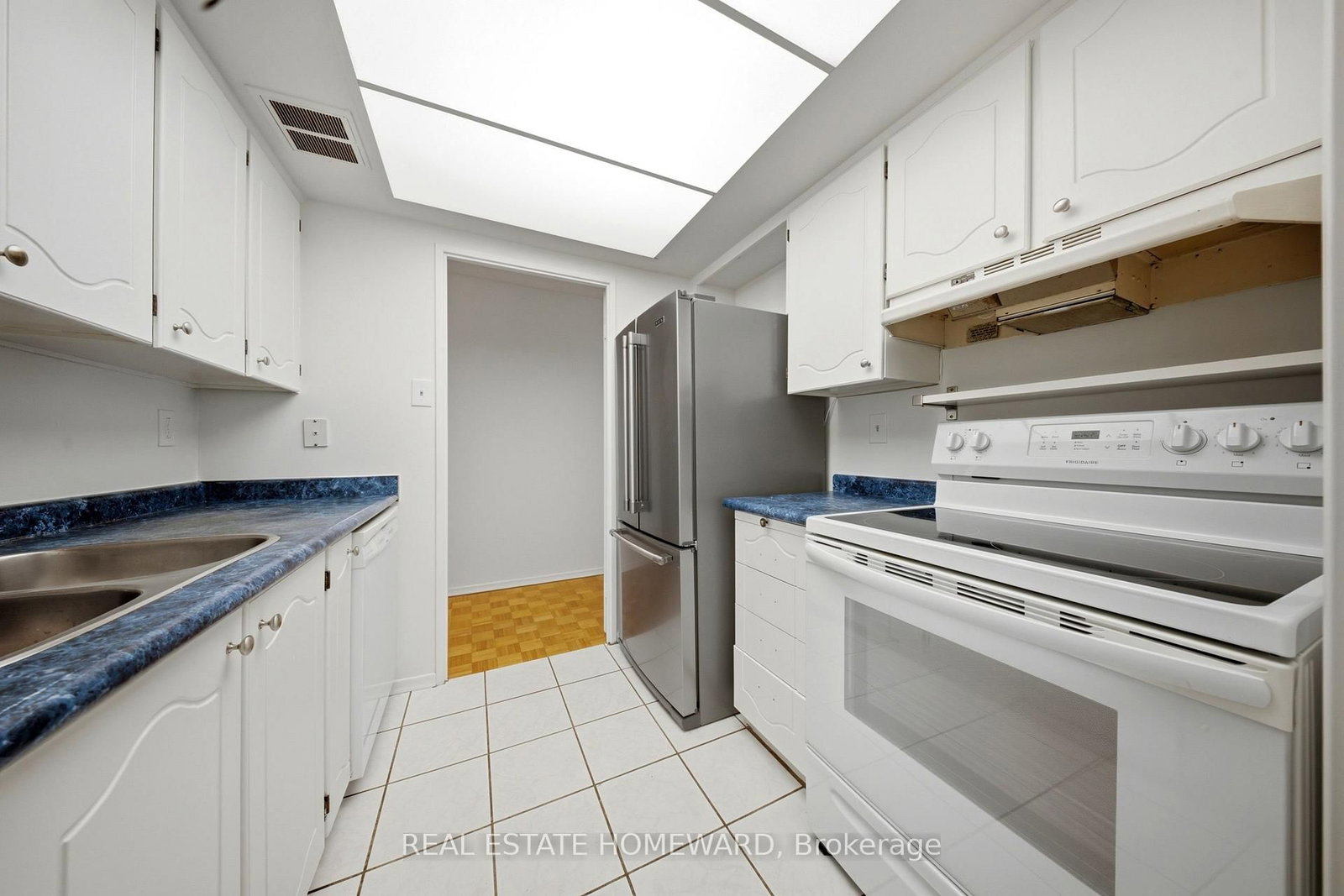 1515 Lakeshore Road E • #1505 • Mississauga, ON photo 7