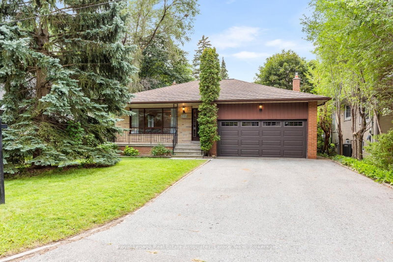 1344 Kenmuir Avenue