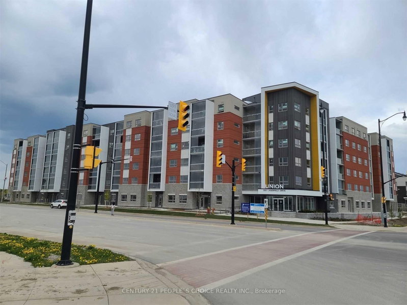 325 - 200 Lagerfeld Drive