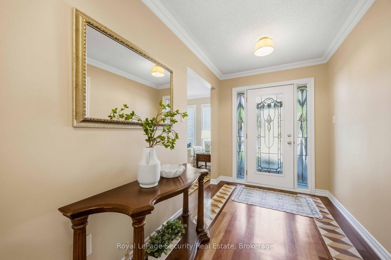 46 Birchway Place