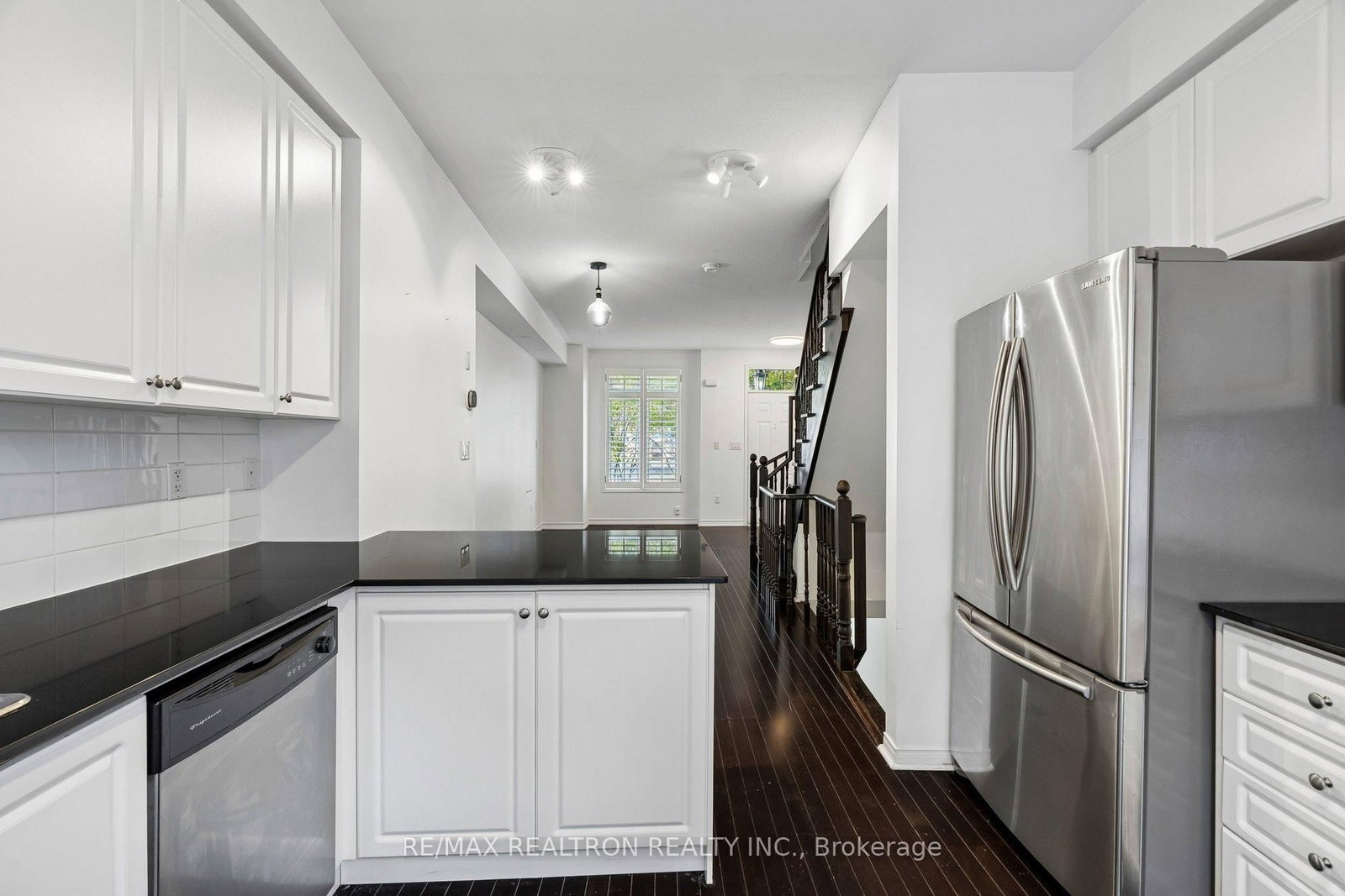 97 The Queensway • #35 • Toronto, ON photo 14