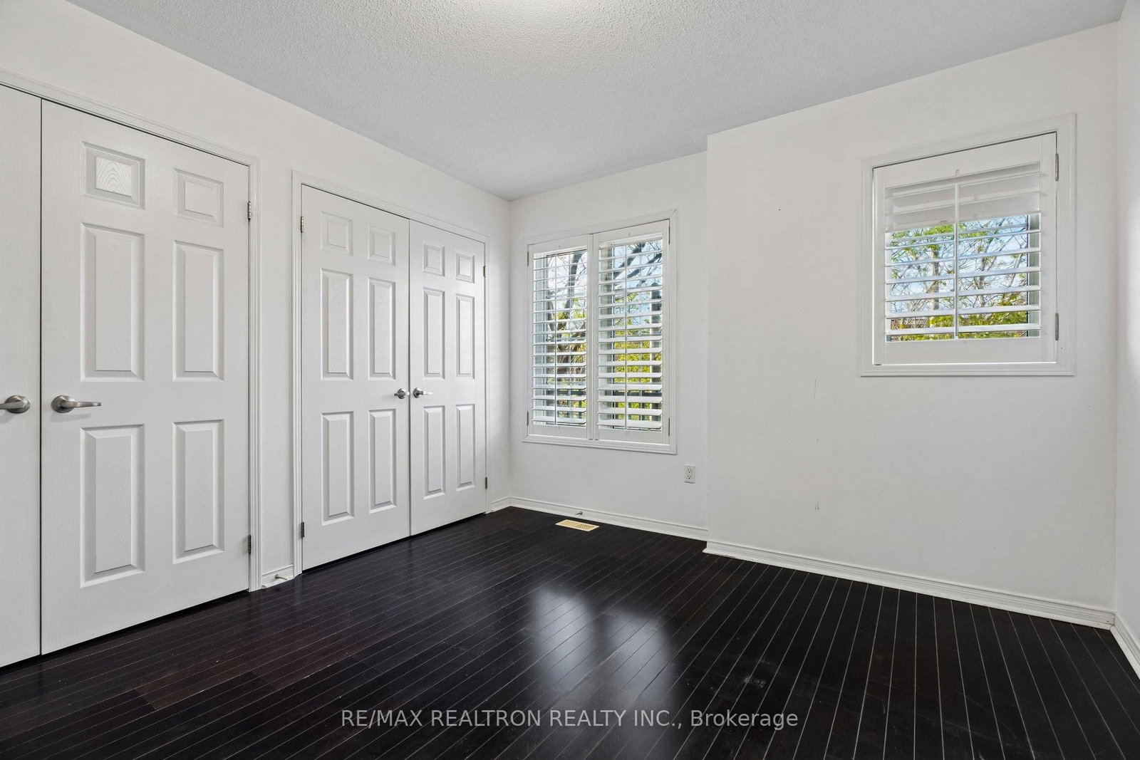 97 The Queensway • #35 • Toronto, ON photo 24