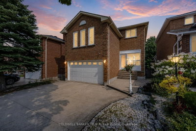292 Ukraine Road • Mississauga, ON photo 2