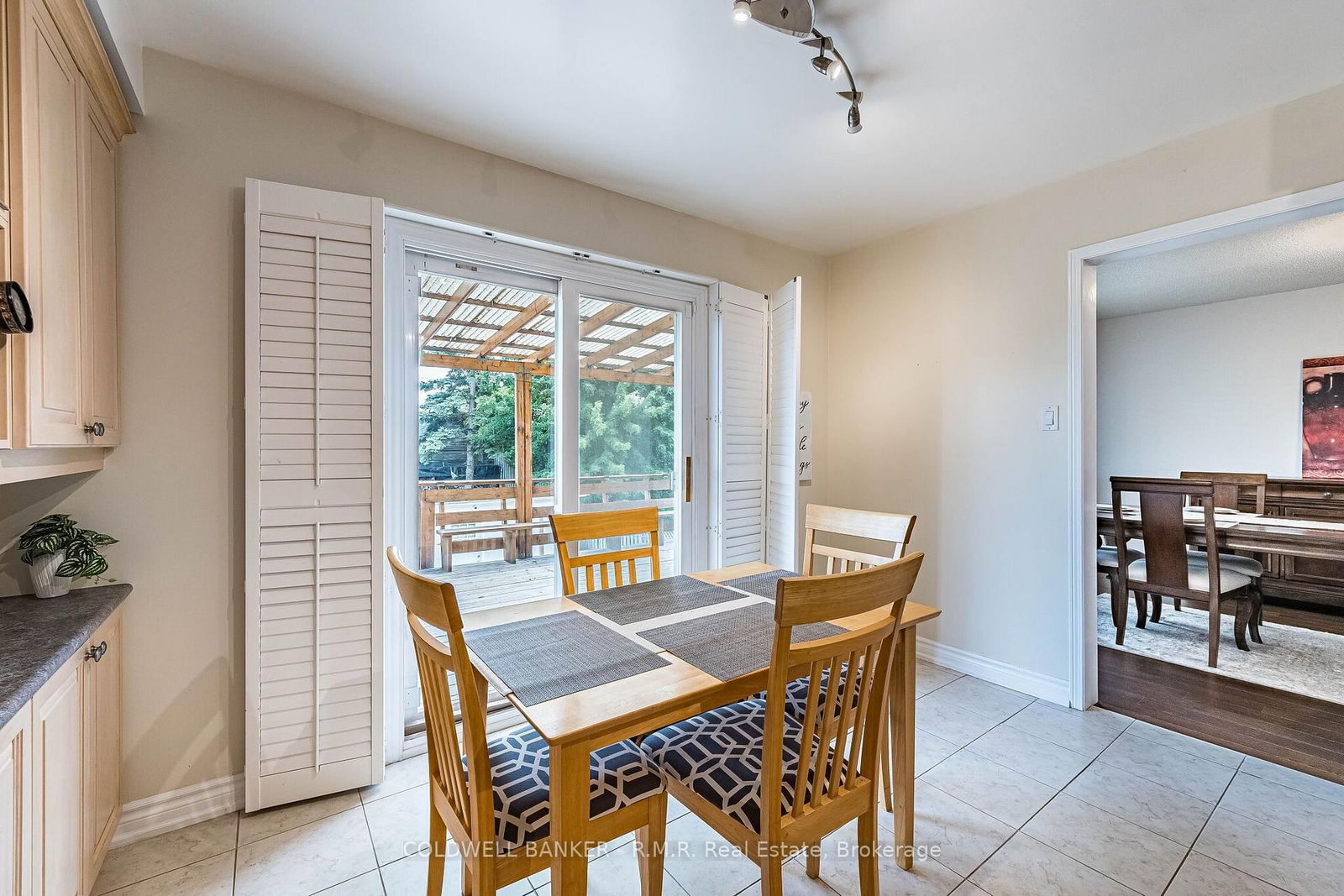 292 Ukraine Road • Mississauga, ON photo 9