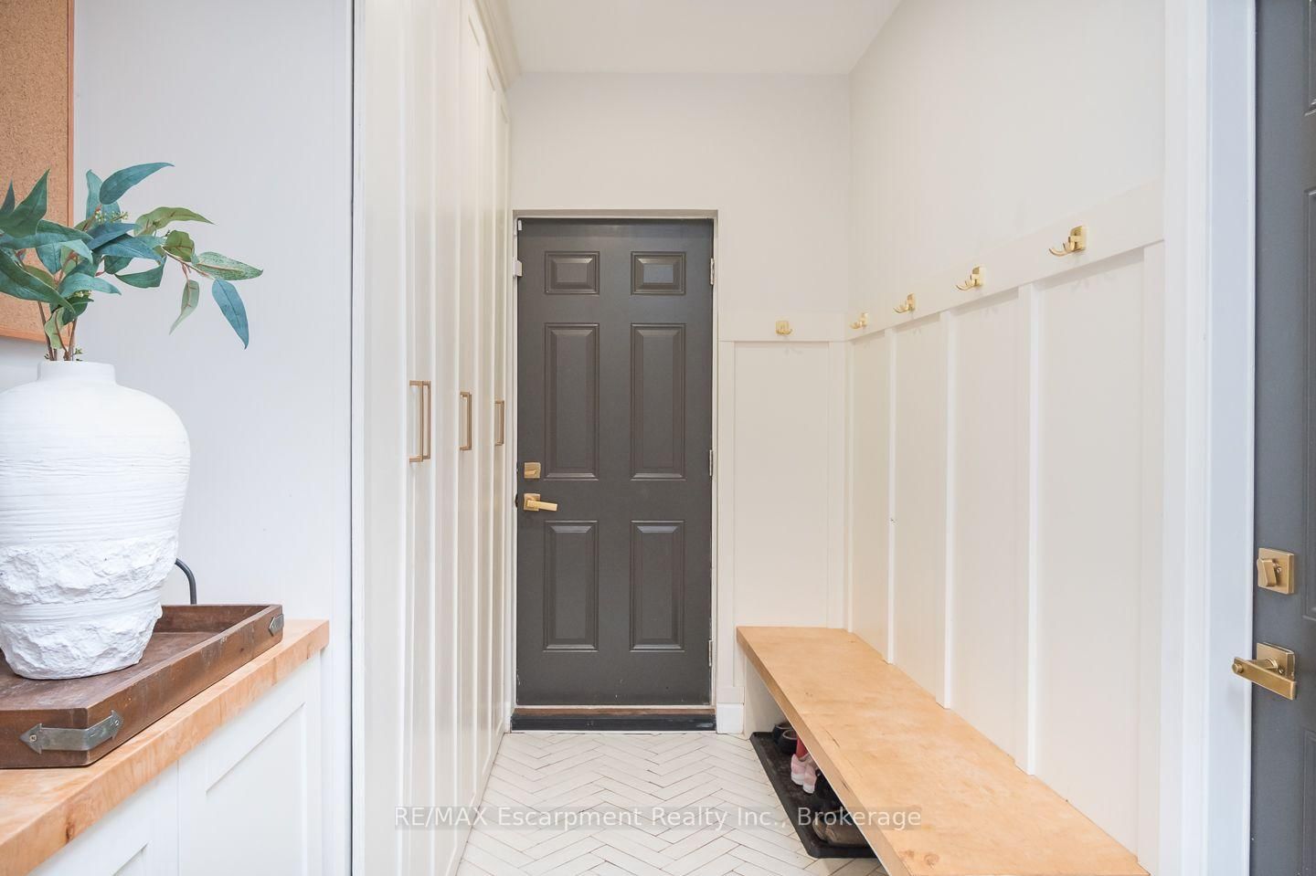 5410 Clive Crescent • Burlington, ON photo 16