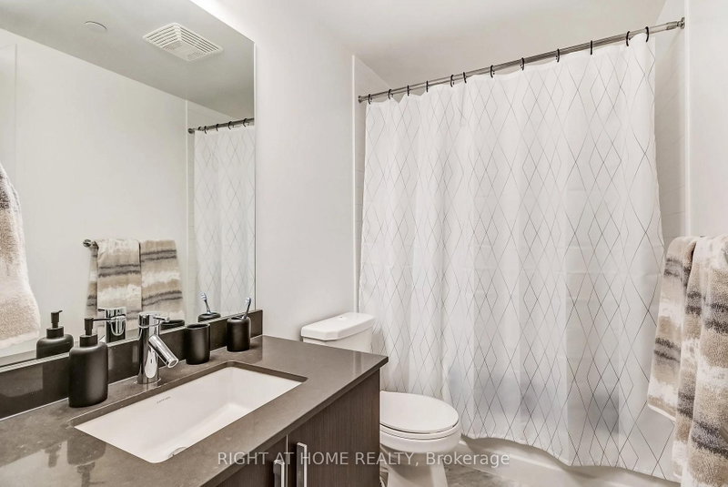 2212 Lake Shore Toronto,ON M8V 0C2 — Photo 14
