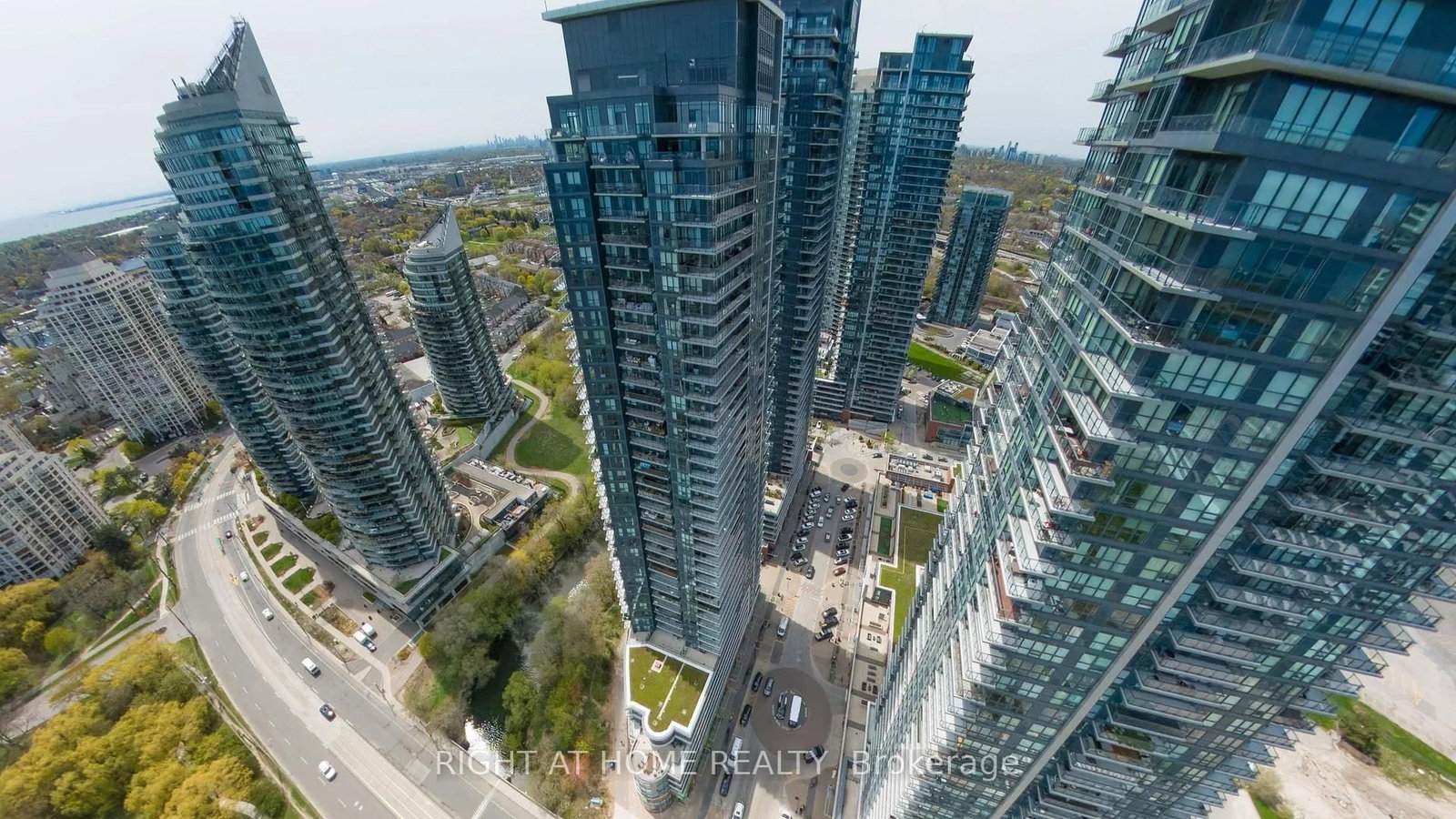 2212 Lake Shore Toronto,ON M8V 0C2 — Photo 22