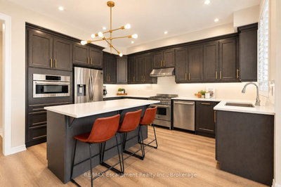 143 Threshing Mill Oakville,ON L6H 0V5 — Photo 13