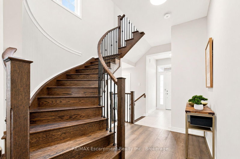 143 Threshing Mill Oakville,ON L6H 0V5 — Photo 17
