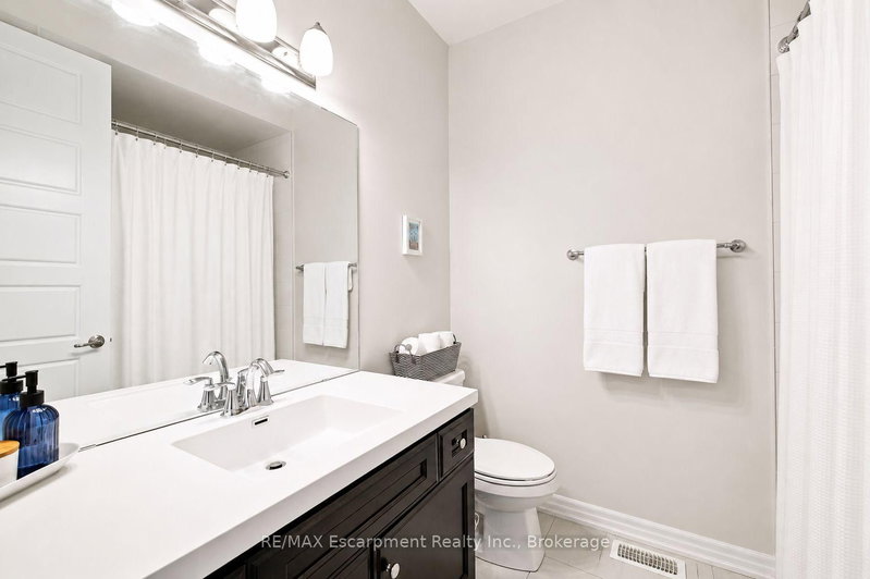 143 Threshing Mill Oakville,ON L6H 0V5 — Photo 27