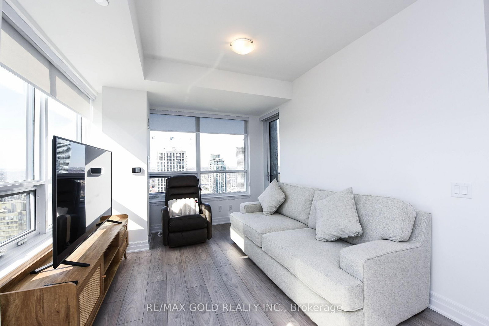 36 Elm Drive • #3209 • Mississauga, ON photo 17