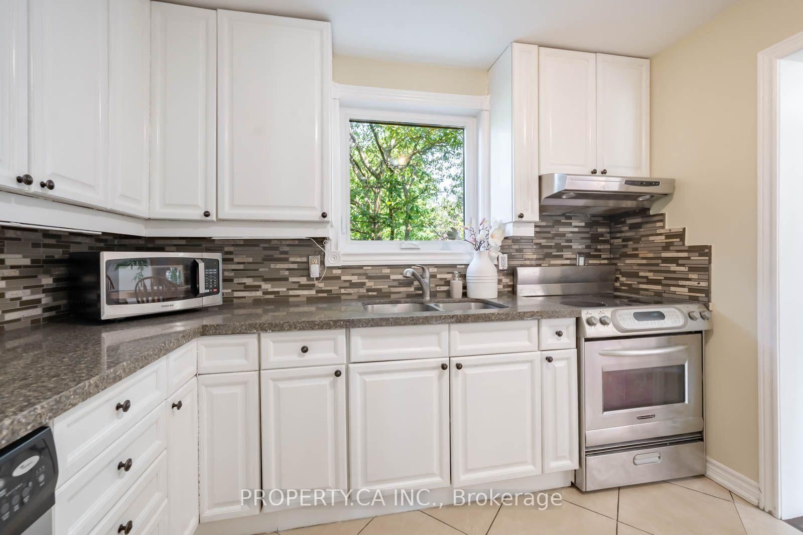 2563 Bromsgrove Road W • Mississauga, ON photo 11