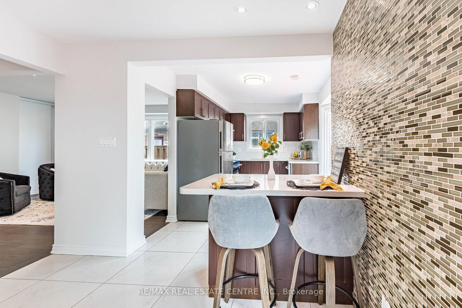 1124 Shagbark Crescent • Mississauga, ON photo 10