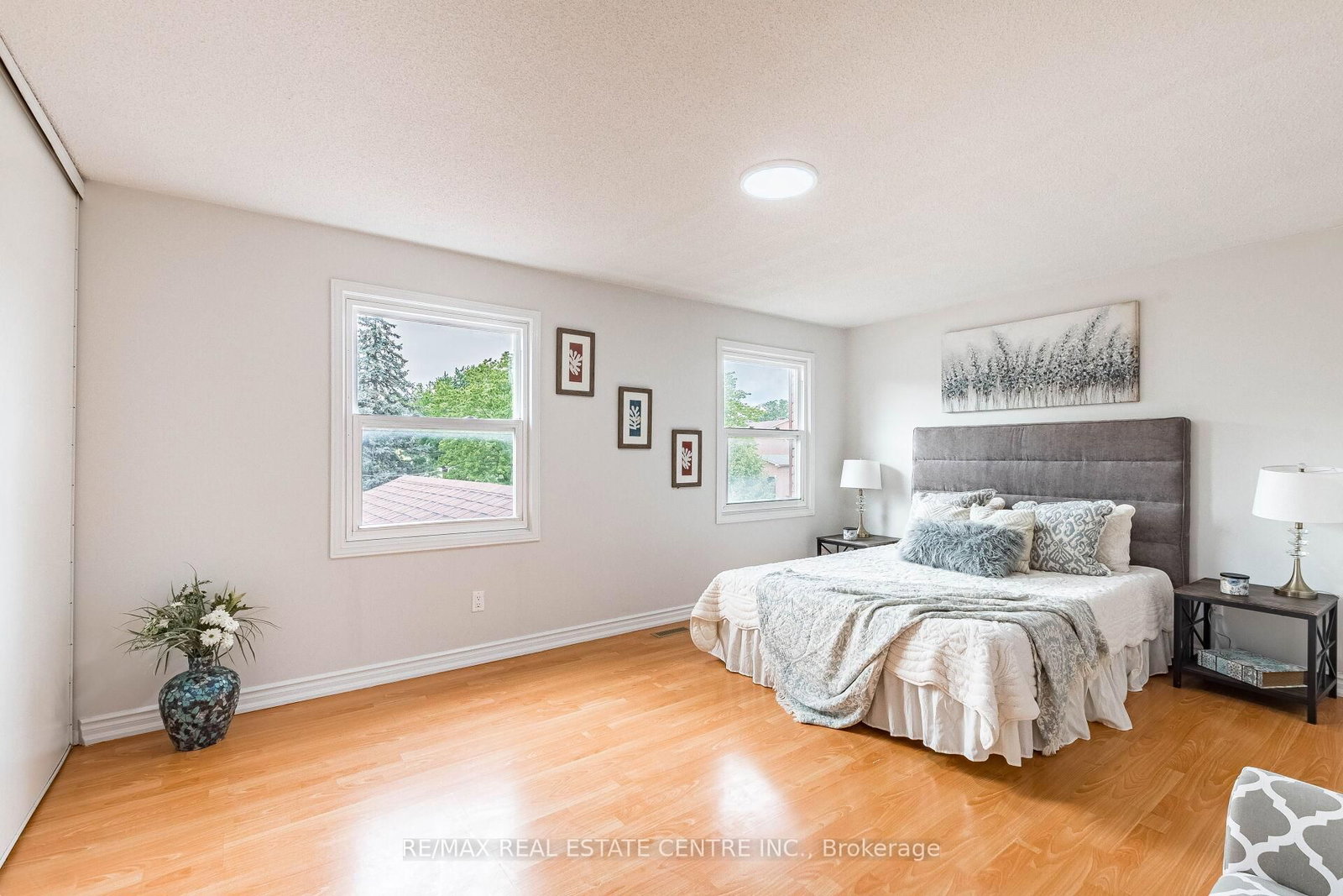 1124 Shagbark Crescent • Mississauga, ON photo 16