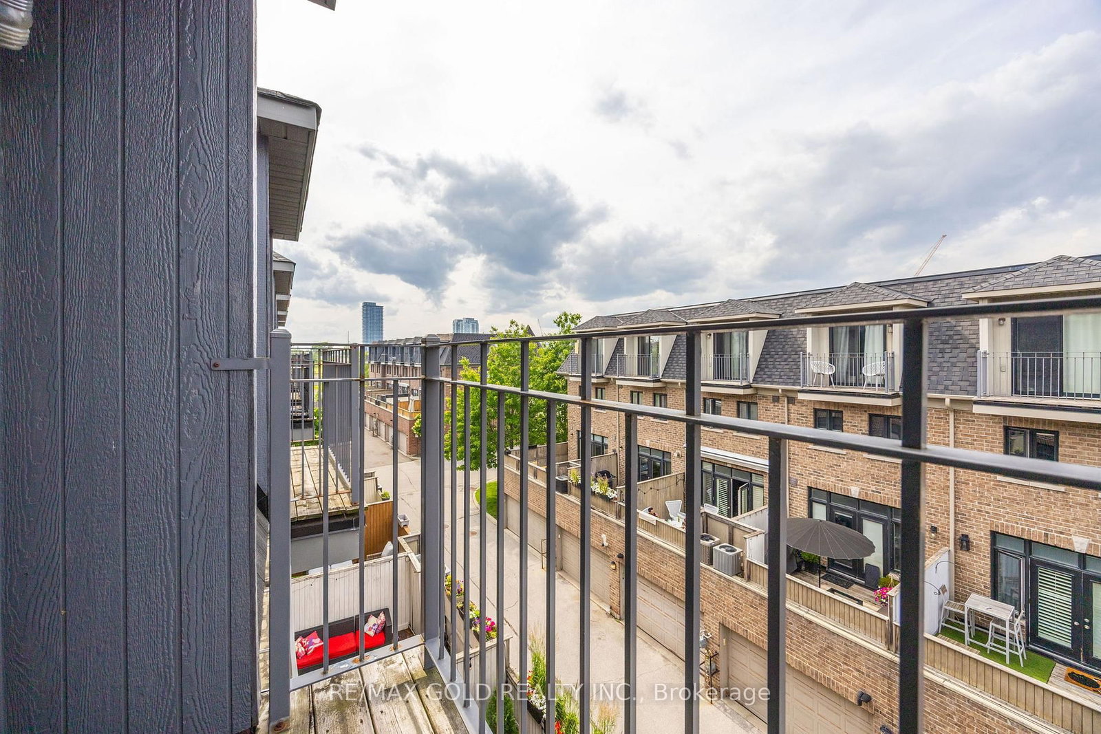 71 Cormier Heights • Toronto, ON photo 36