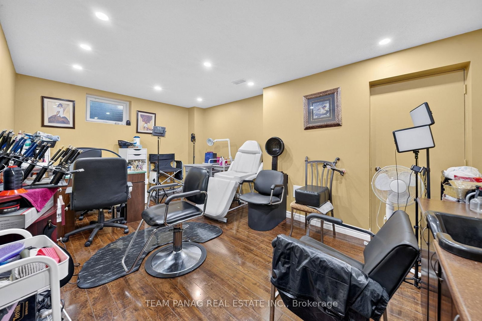 6 Bainsville Circle • Brampton, ON photo 43