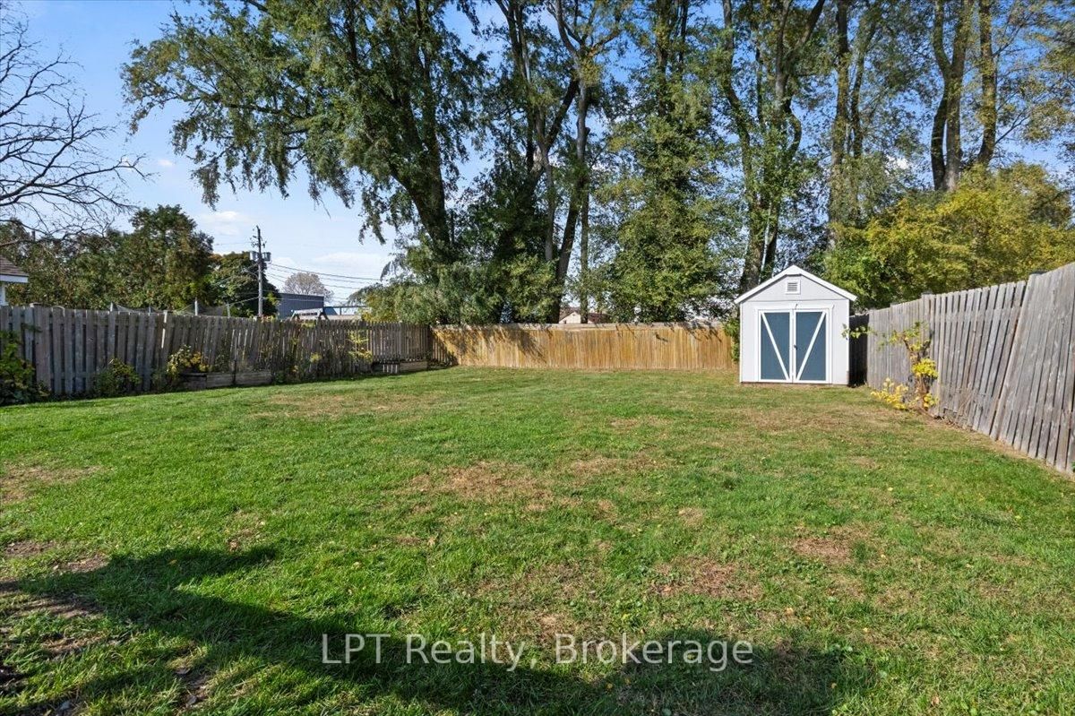 667 Wickens Avenue • Burlington, ON photo 40