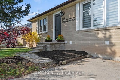 667 Wickens Avenue • Burlington, ON photo 6