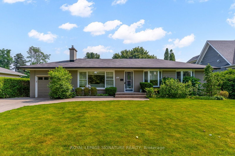 383 Maplehurst Avenue
