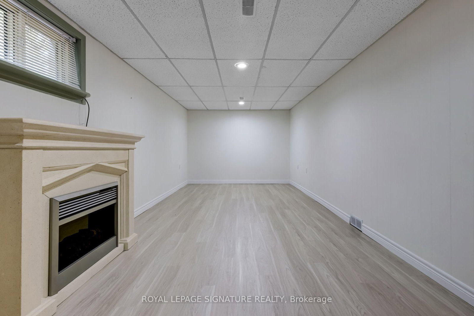 383 Maplehurst Avenue • Oakville, ON photo 23