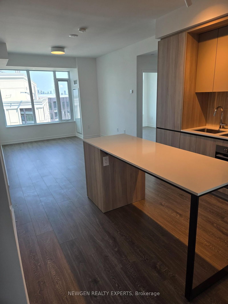 1208 - 2485 Eglinton Avenue W