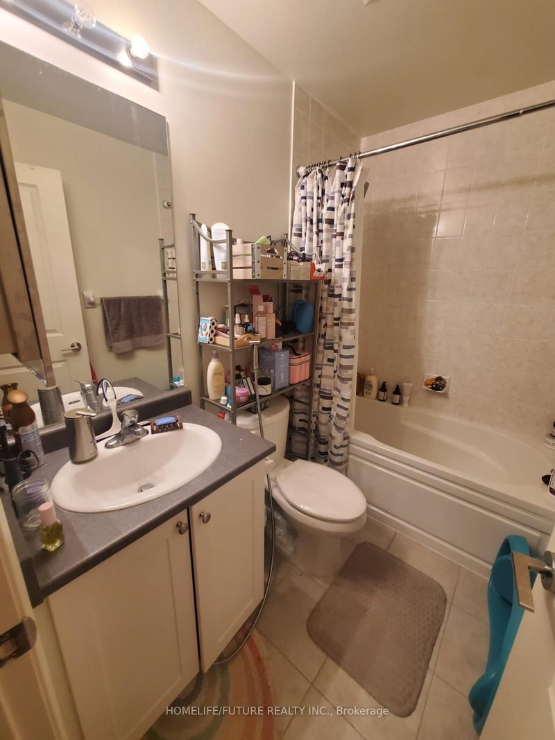 2003 - 349 Rathburn Road W