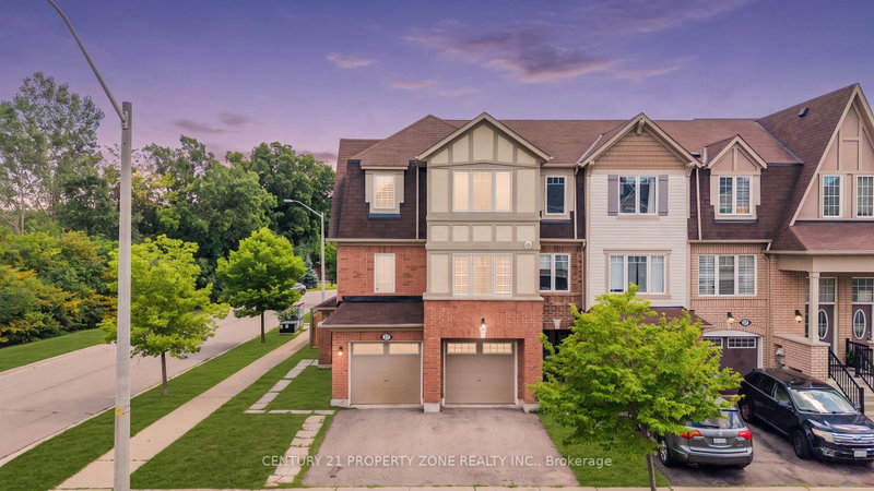 27 Midhope Way