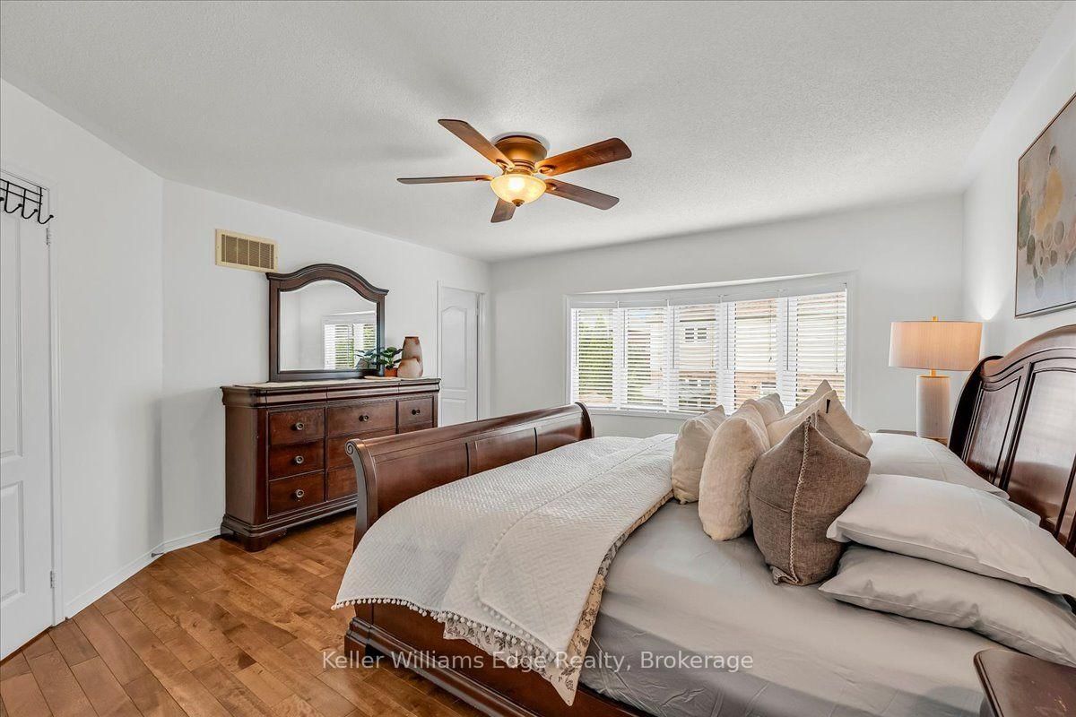 2456 Pathfinder Drive • Burlington, ON photo 30