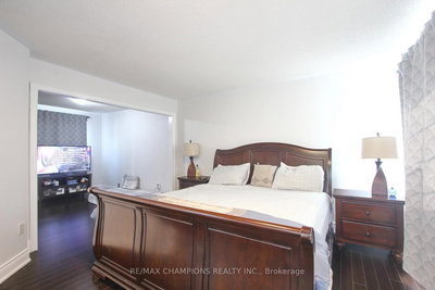 28 Egypt Brampton,ON L6R 2W3 — Photo 18