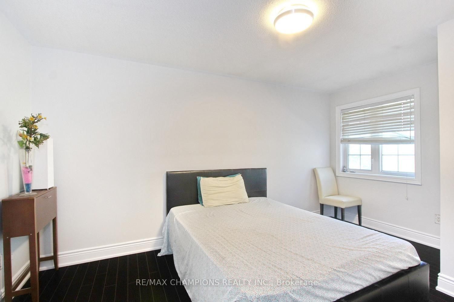28 Egypt Brampton,ON L6R 2W3 — Photo 31