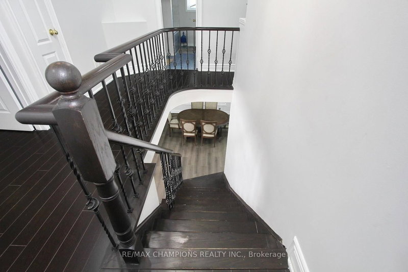 28 Egypt Brampton,ON L6R 2W3 — Photo 33
