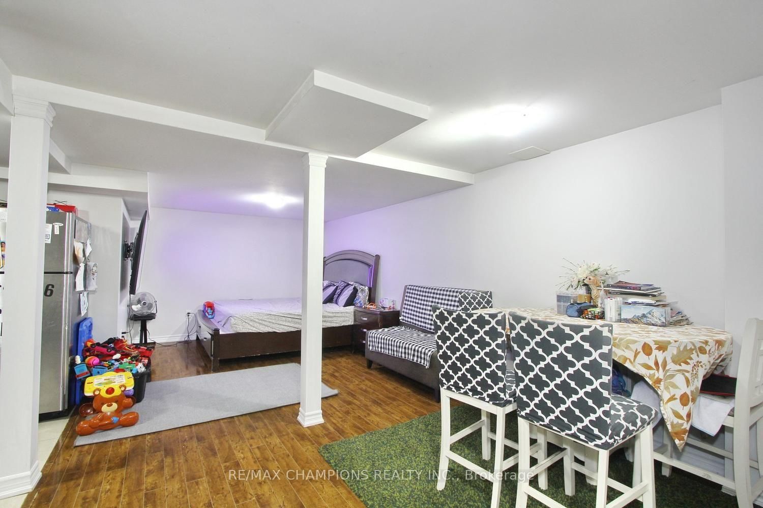 28 Egypt Brampton,ON L6R 2W3 — Photo 35