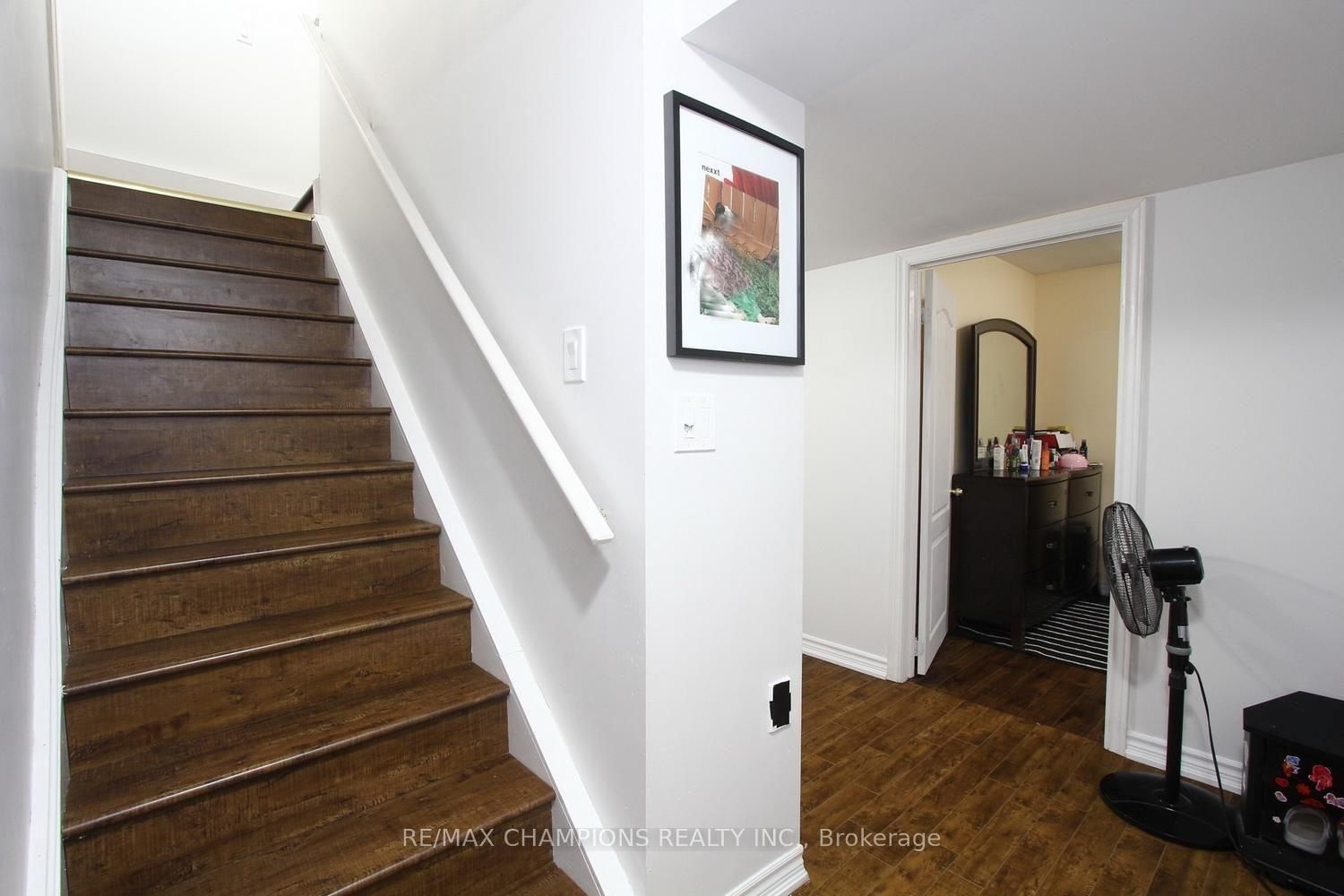 28 Egypt Brampton,ON L6R 2W3 — Photo 38