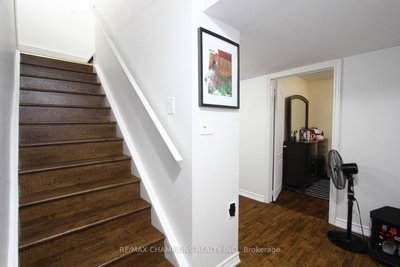 28 Egypt Brampton,ON L6R 2W3 — Photo 38