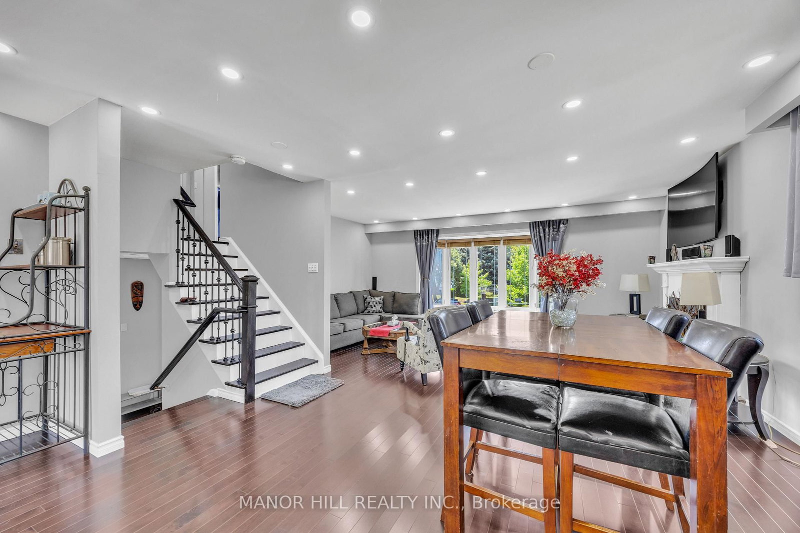 18 Greenbriar Brampton,ON L6S 1V9 — Photo 7