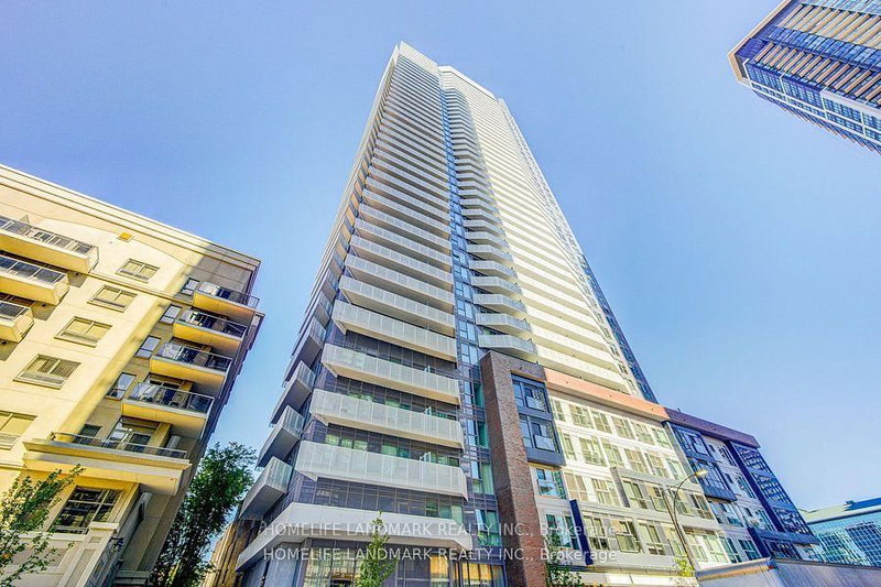 1808 - 4065 Confederation Parkway
