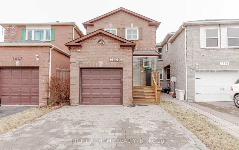 1444 Prince John Circle