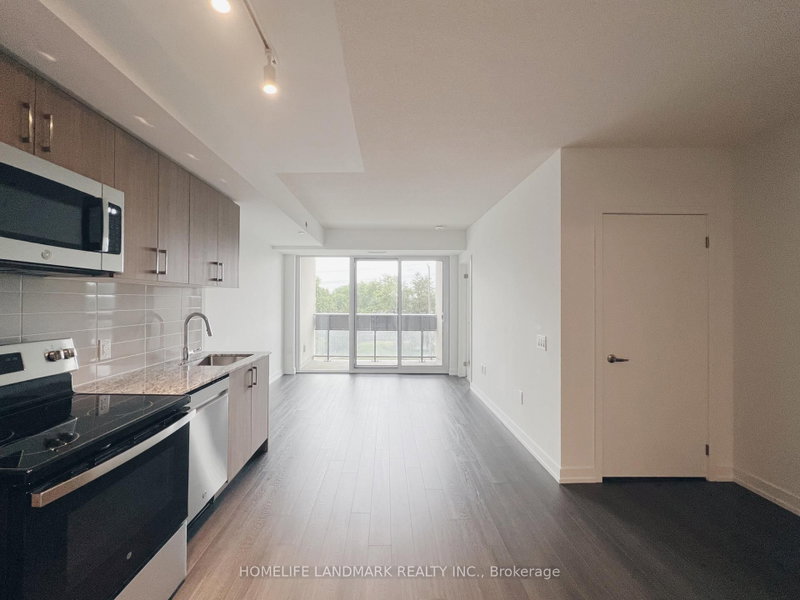 home for lease on 325-4000 Eglinton Avenue W
