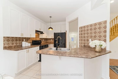 29 Prudhomme Brampton,ON L6R 0G9 — Photo 15